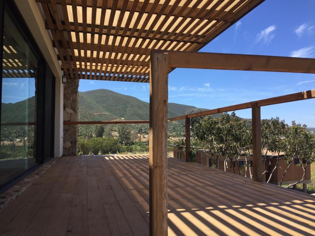 Chalet Nativo - Fabulous Terrace & Vineyard Вальє-де-Гуадалупе Екстер'єр фото